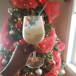 Meet your Posher, Joi